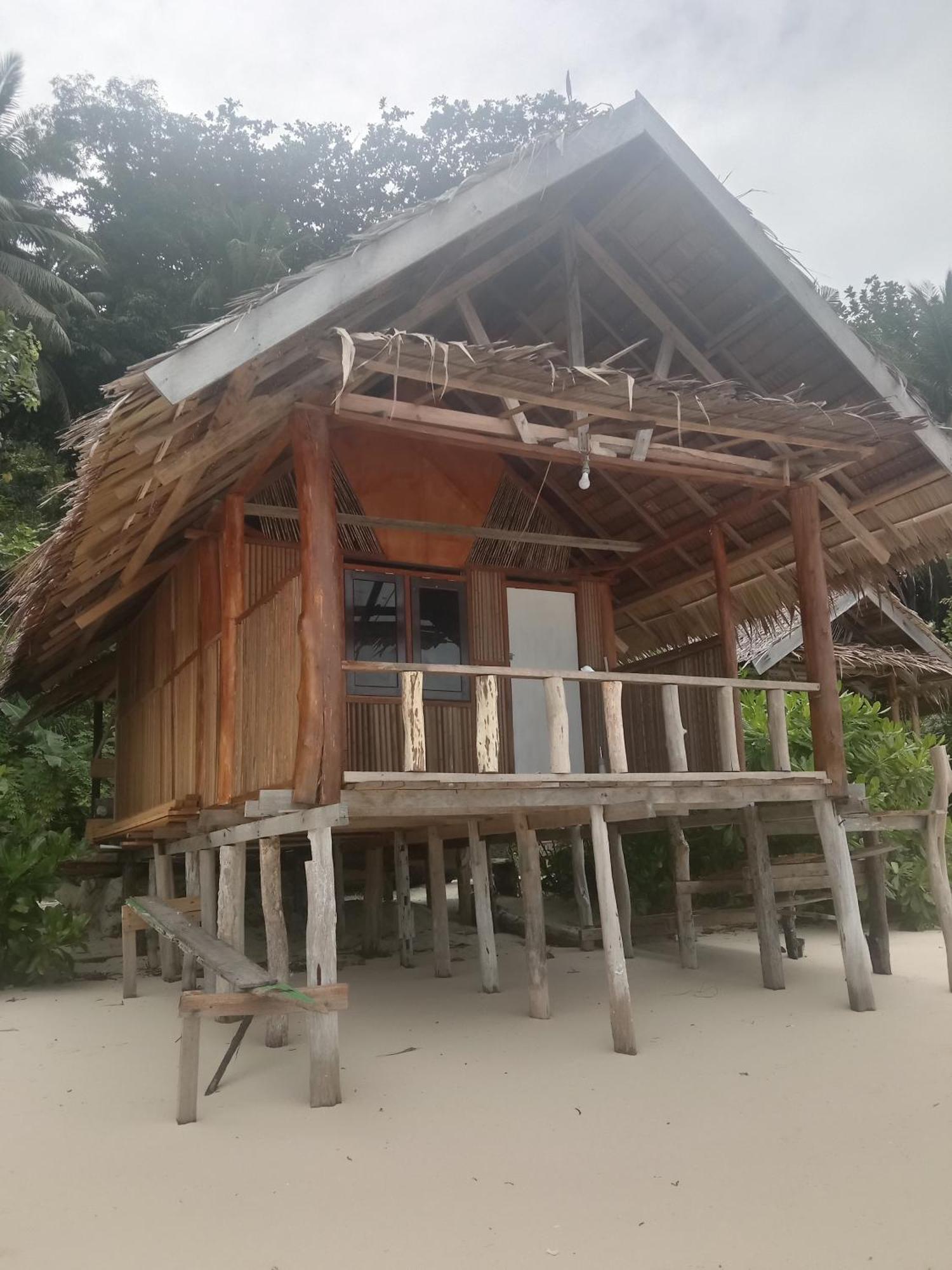 Amfriwen Homestay Yennanas Besir Bagian luar foto